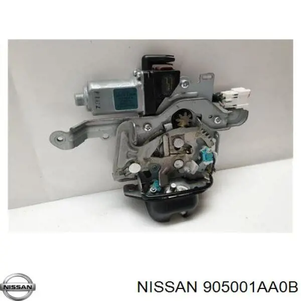 905001AA0B Nissan замок крышки багажника (двери 3/5-й задней)
