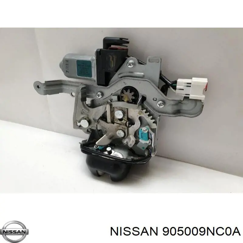 Купить 905009NC0B Nissan/Infiniti Замок задней двери