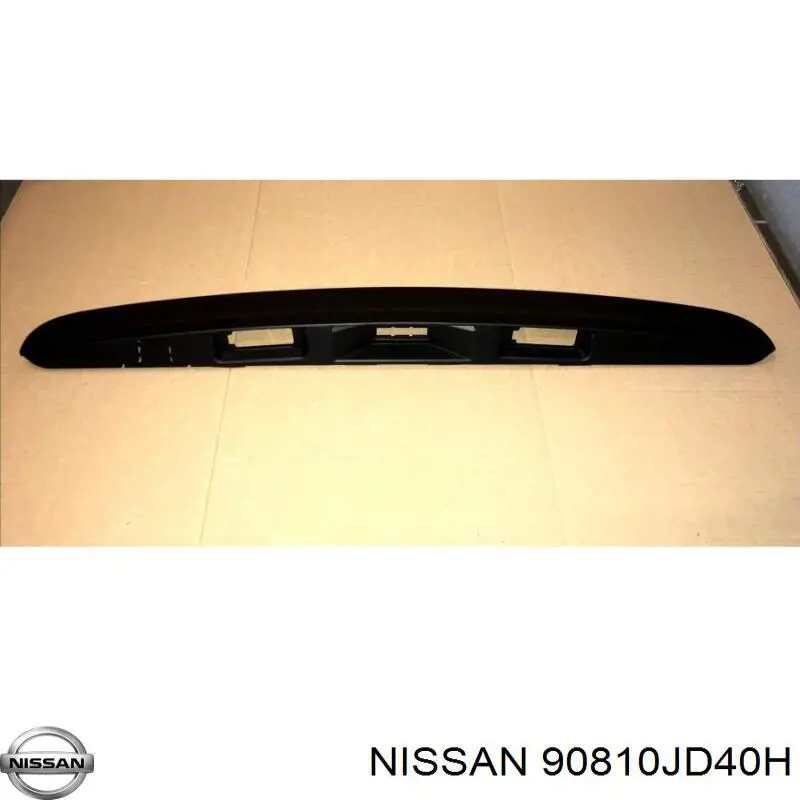 Накладка крышки багажника TAN8101 Topsauto