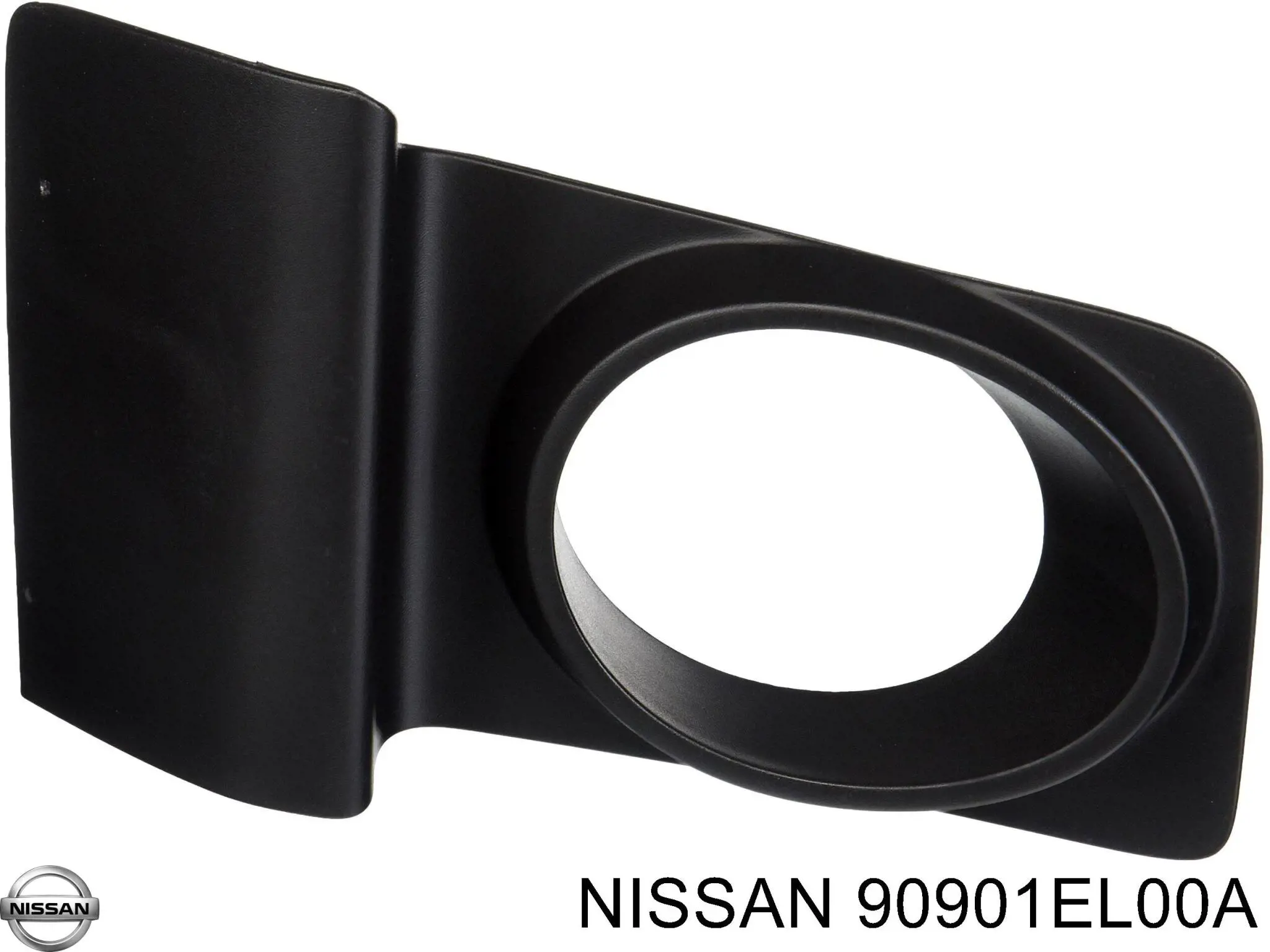 Накладка багажника (двери 3/5-й задней) на Nissan Tiida C11X