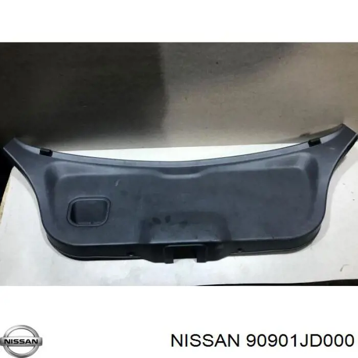 Обшивка (облицовка) крышки багажника (двери 3/5-й задней) на Nissan Qashqai I 