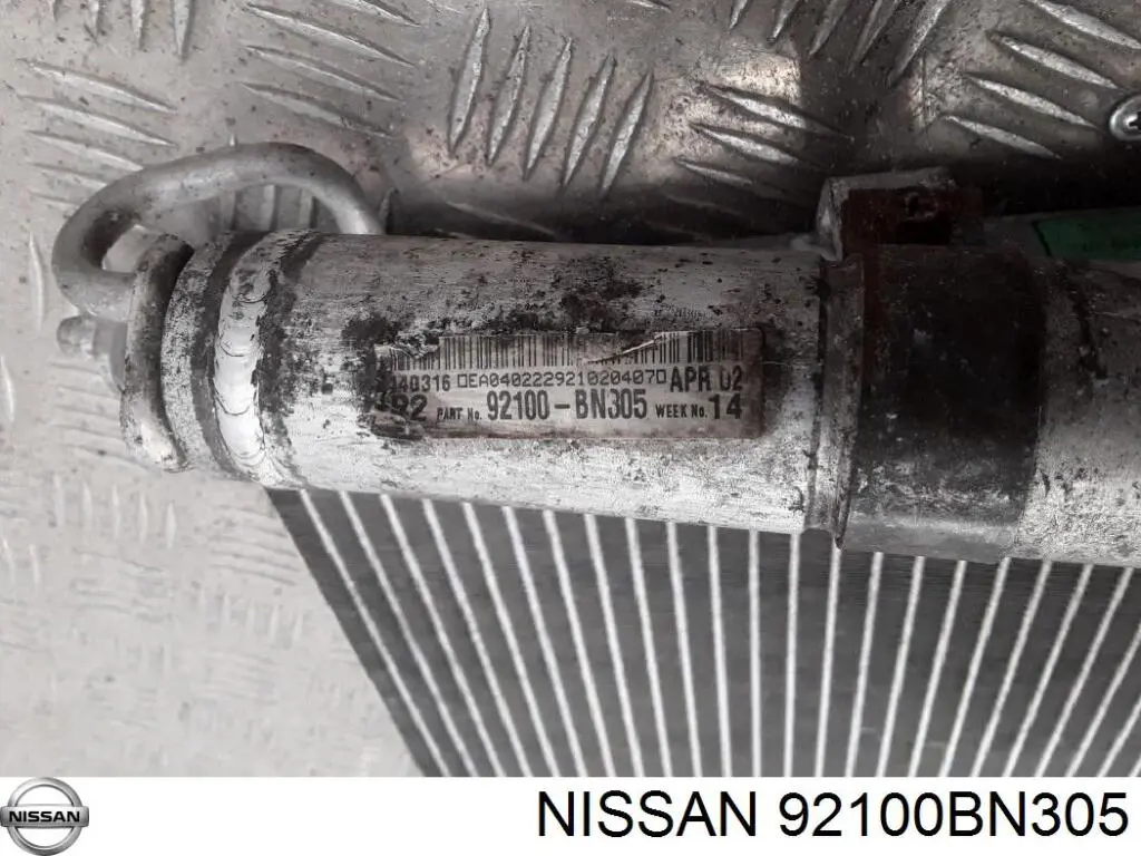 92100BN305 Nissan radiador de aparelho de ar condicionado