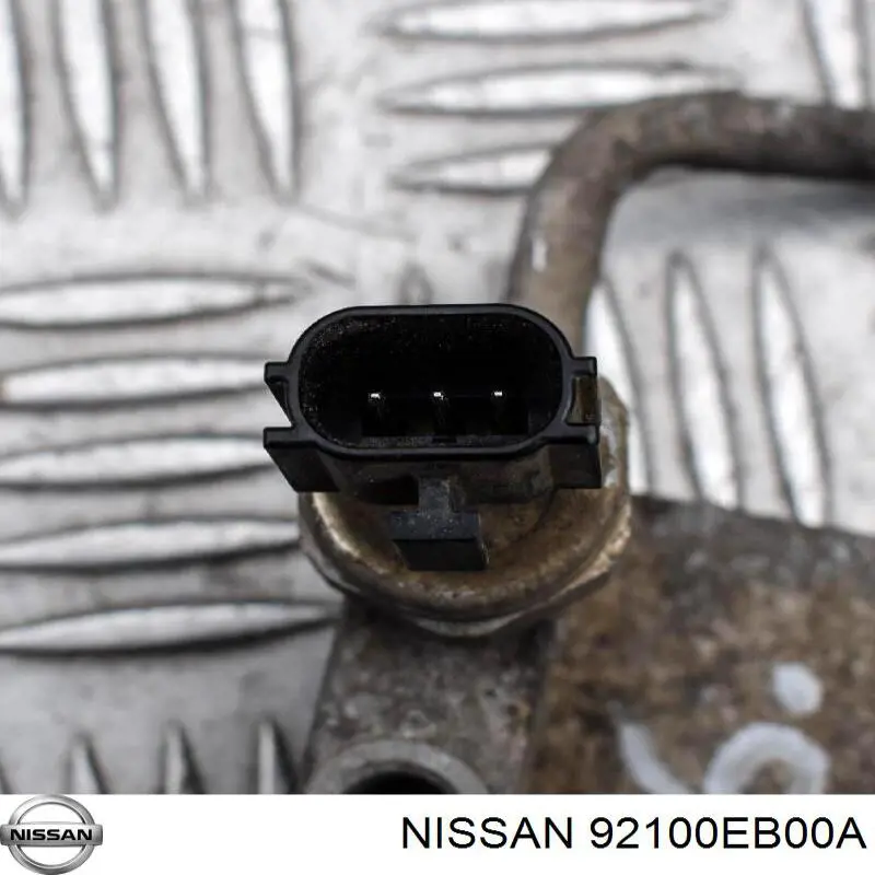 Радиатор кондиционера 92100EA01A Nissan/Infiniti