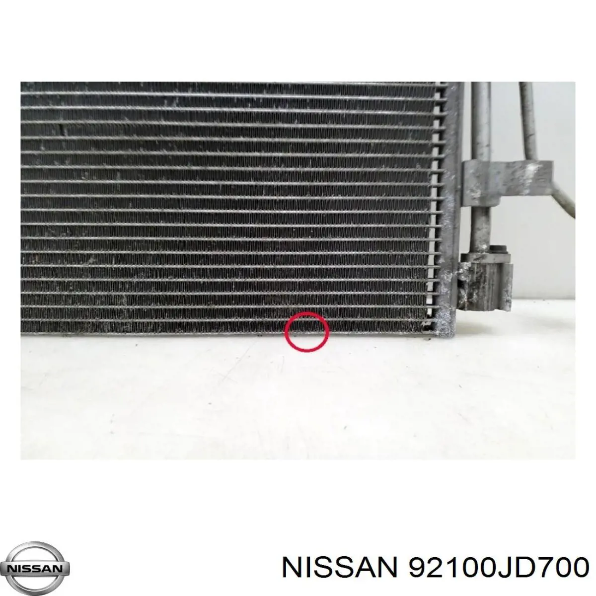 92100JD700 Nissan радиатор кондиционера