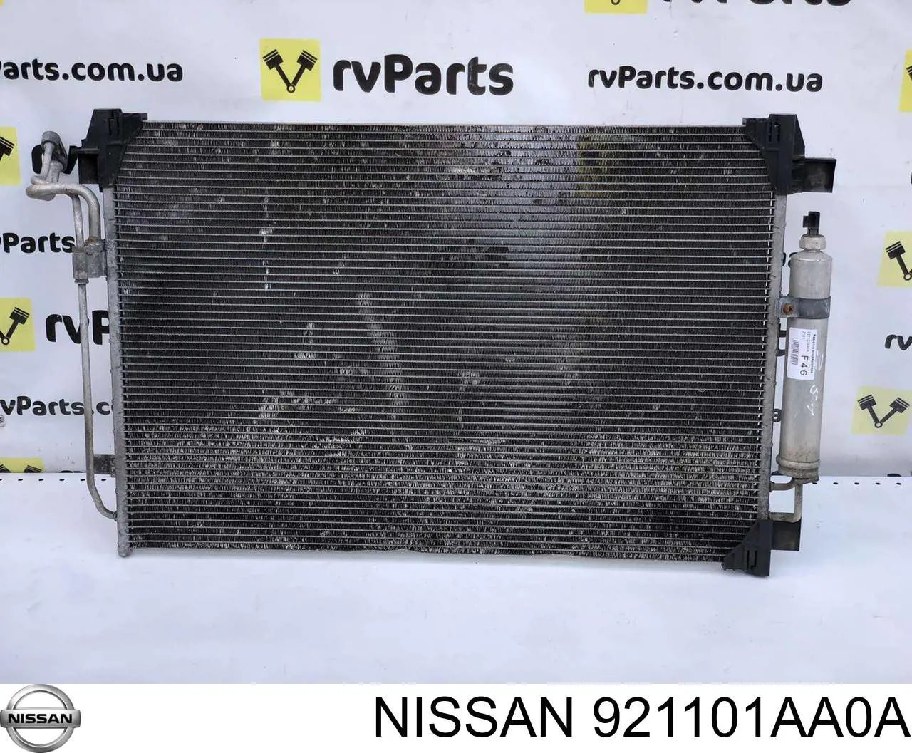 Радиатор кондиционера Nissan 921101AA0A
