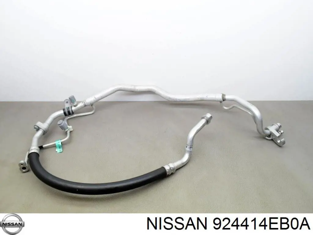 Купить 924414EB0A Nissan/Infiniti Шланг кондиционера, от заднего испарителя к компрессору