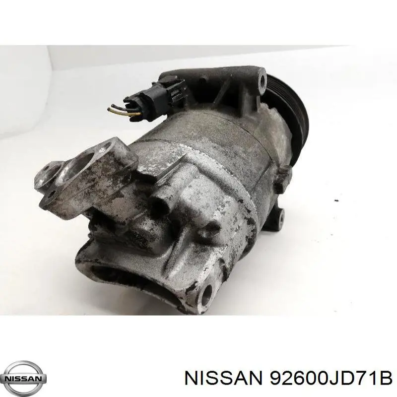 Компрессор кондиционера 92600JD71B Nissan