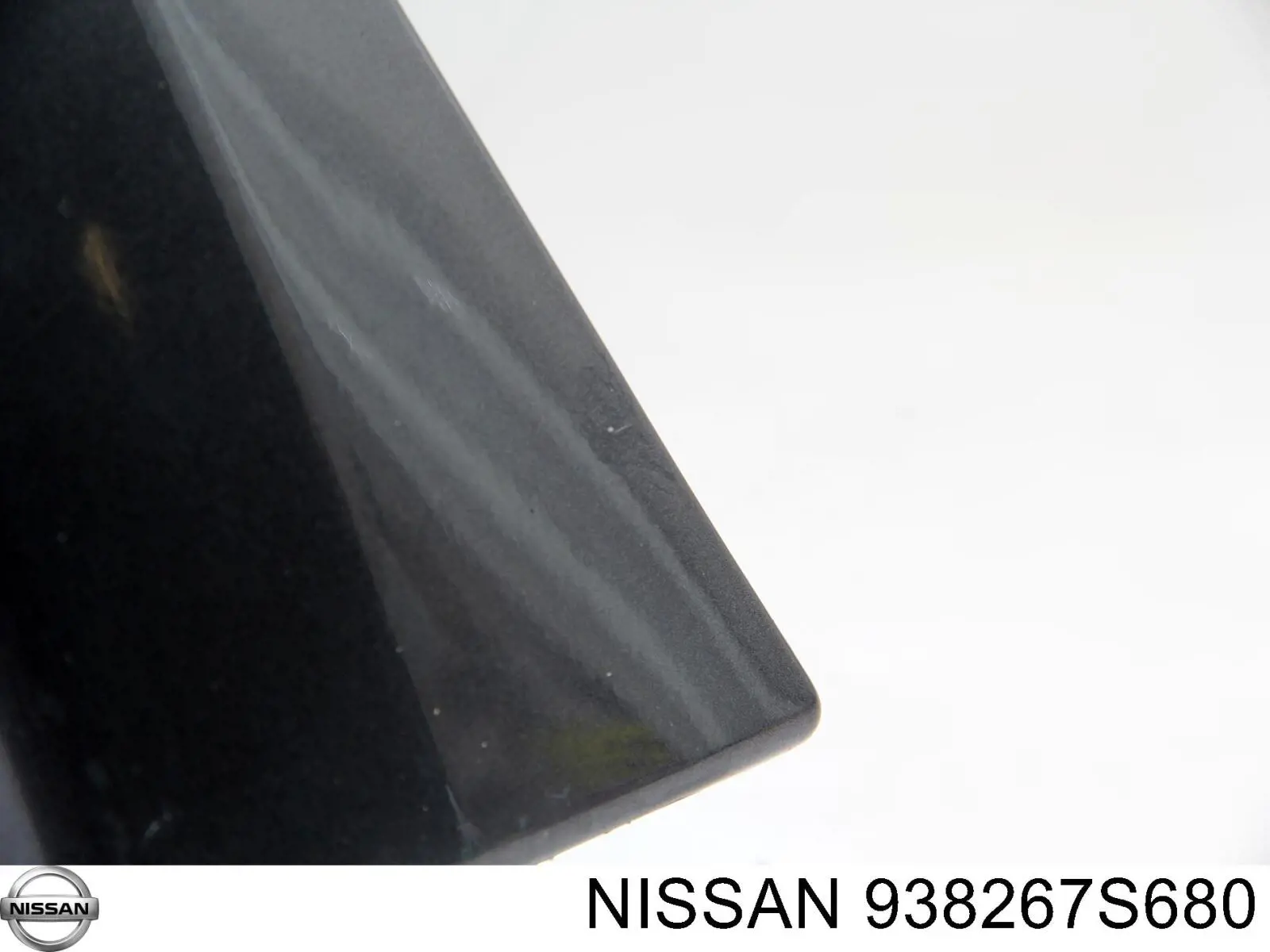 Купить 938267S680 Nissan/Infiniti Накладка крыла заднего правого