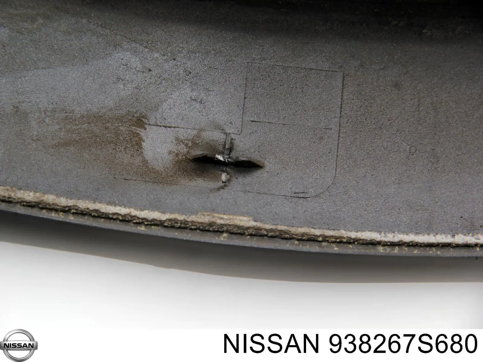 938267S680 Nissan/Infiniti Накладка крыла заднего правого