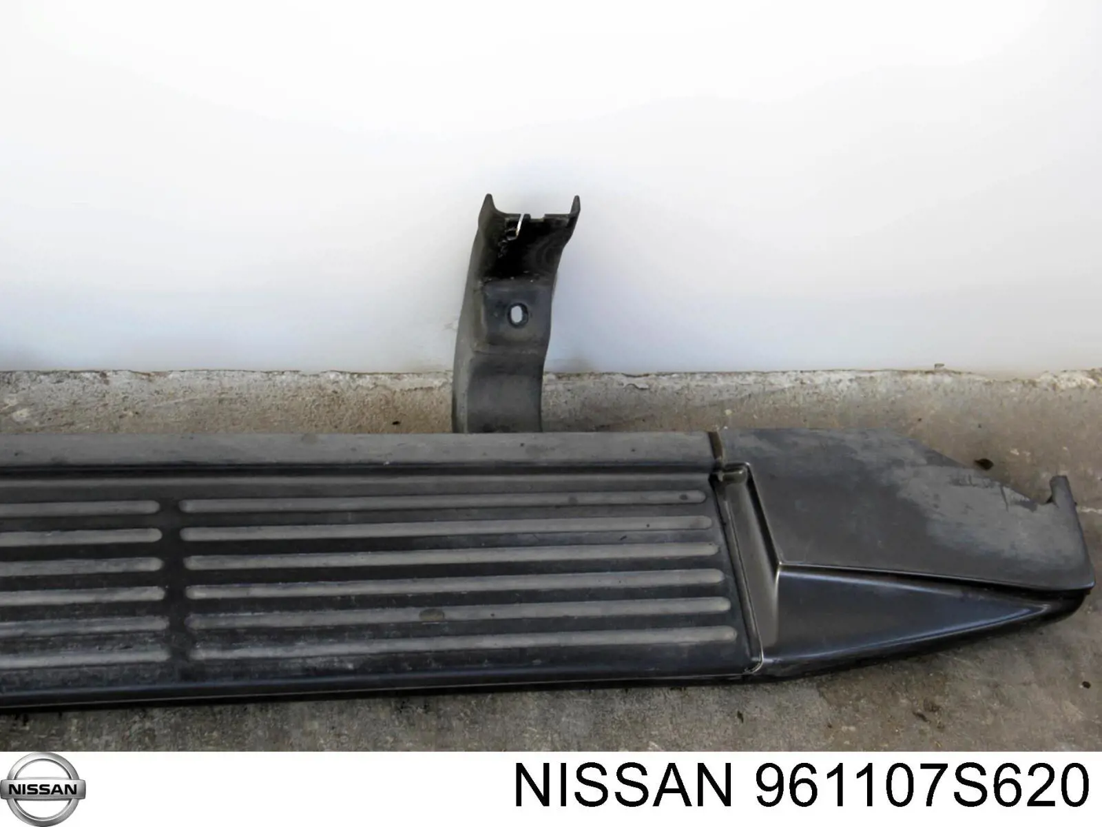  Nissan/Infiniti 961107S620 цена, от 180.59 USD