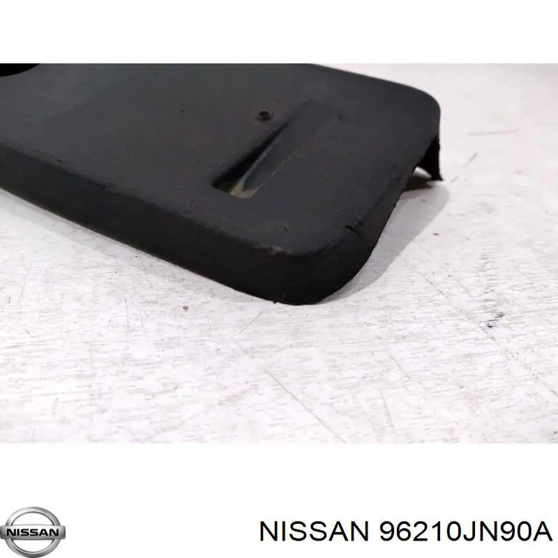Купить 96210JN90A Nissan/Infiniti Крепление переднего номера автомобиля