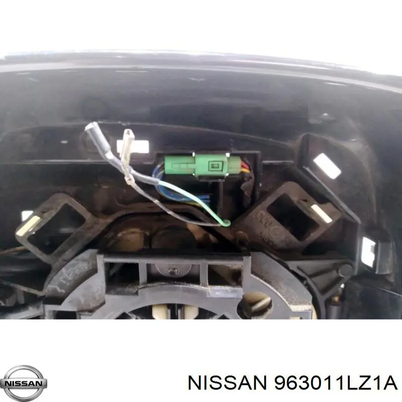 Правое зеркало 963011LZ1A Nissan/Infiniti