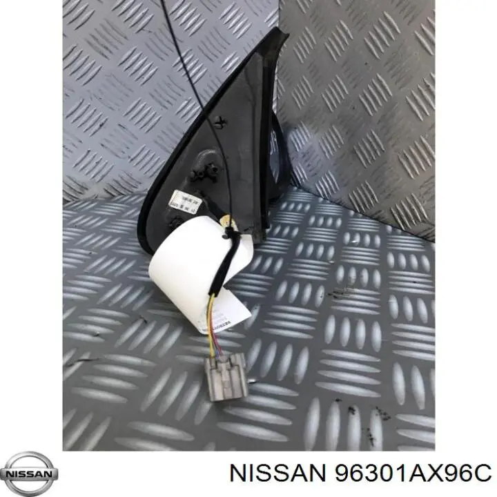 Купить 96301AX96C Nissan/Infiniti Боковое зеркало заднего вида правое