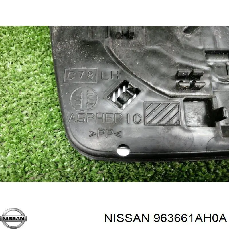 Зеркальный элемент водительского зеркала Nissan/Infiniti 963661AH0A цена, от 35.71 USD