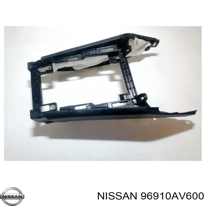 Купить 96910AV600 Nissan/Infiniti Центральная консоль торпеды