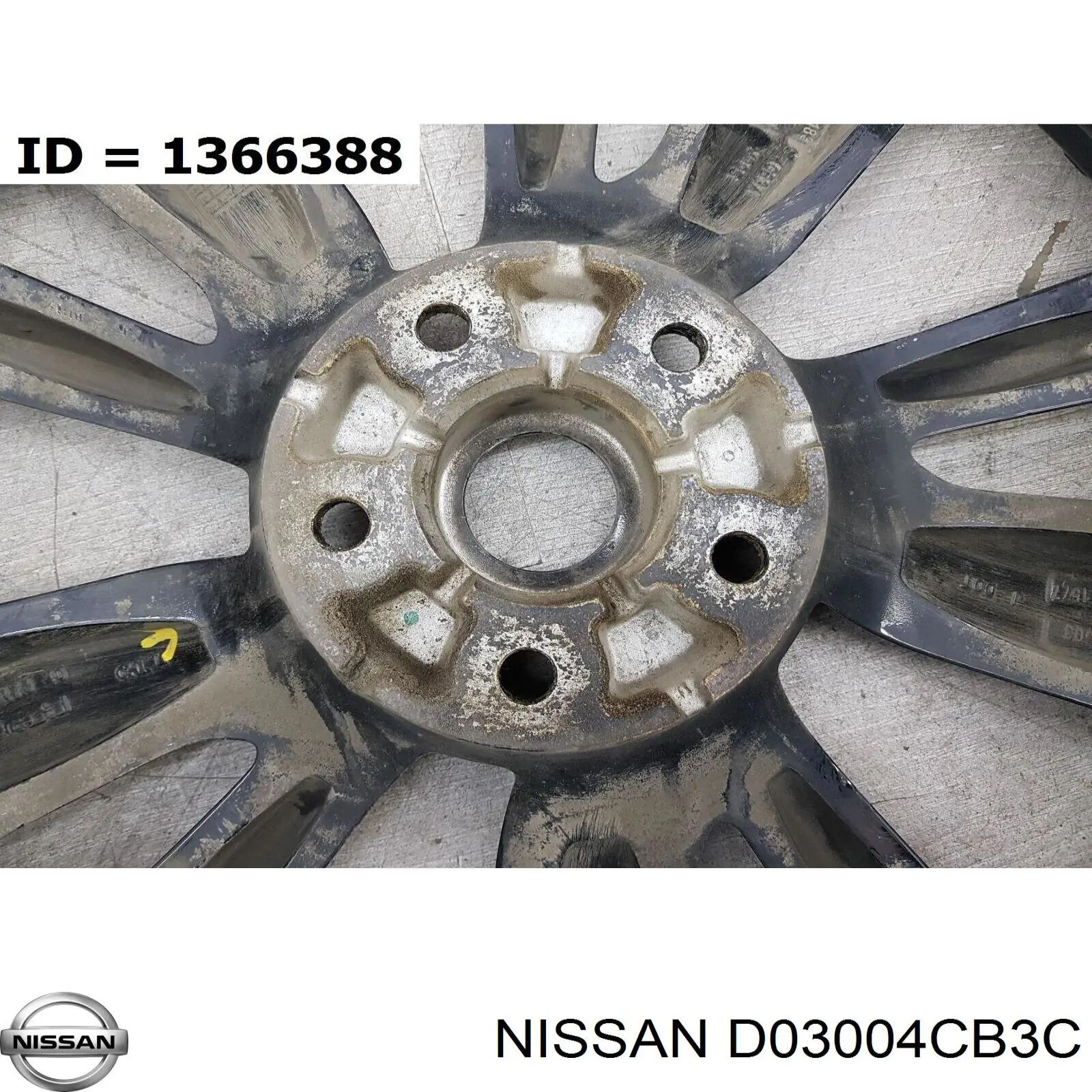  D03004CB3C Nissan