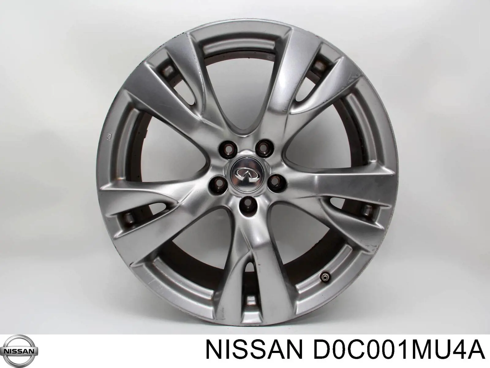  D0C001MU4A Nissan