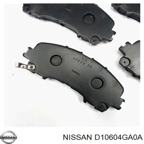 Передние тормозные колодки D10604GA0A Nissan/Infiniti