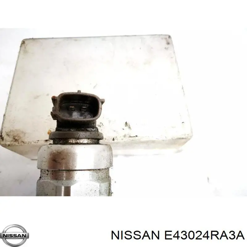 Купить E43024RA2A Nissan/Infiniti Амортизатор подвески передний правый