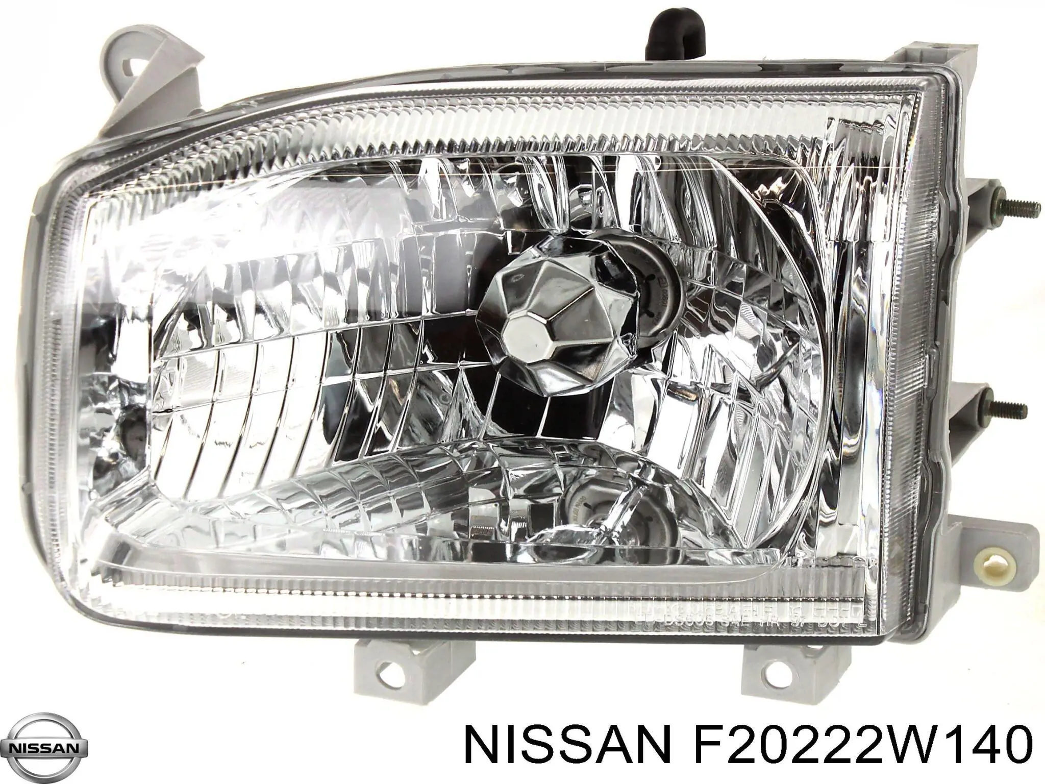 Купить F20222W140 Nissan/Infiniti Буфер (бампер) передний