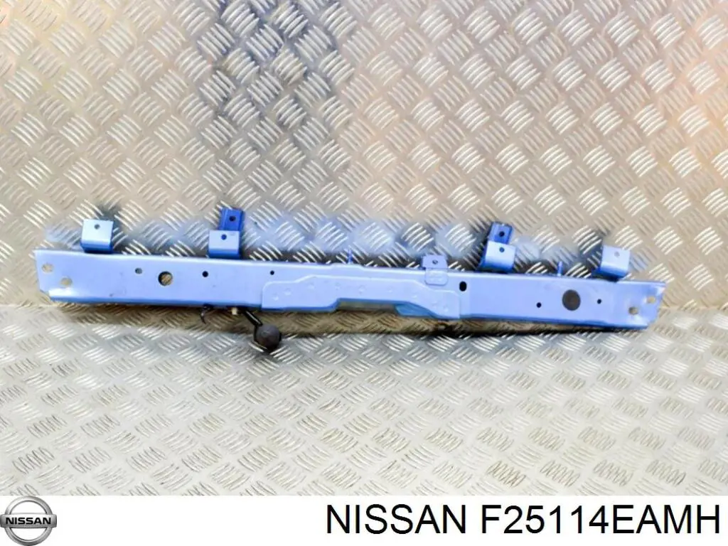 F25114EAMA Nissan/Infiniti Суппорт радиатора верхний