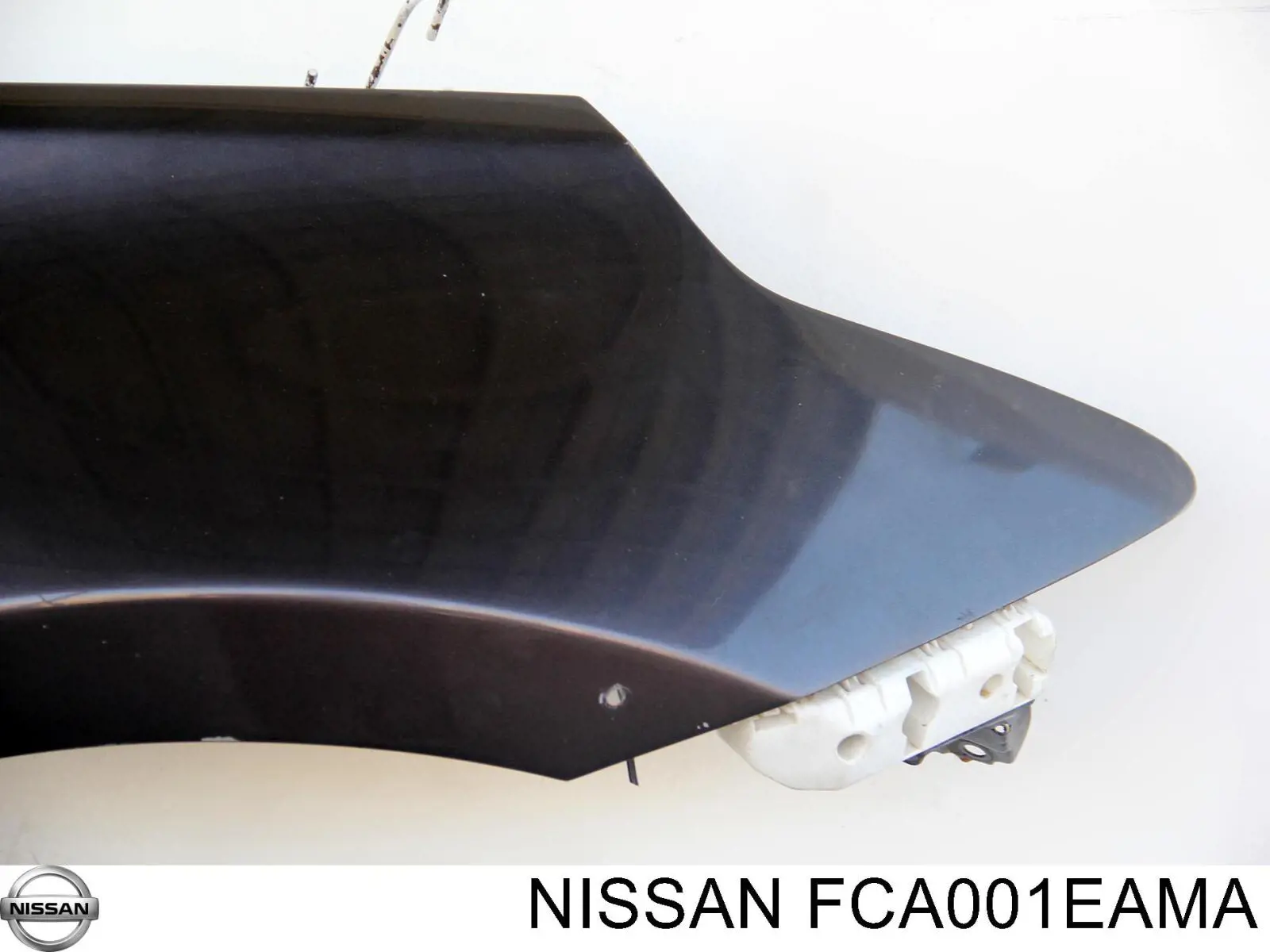 Крыло переднее правое FCA001EAMA Nissan/Infiniti
