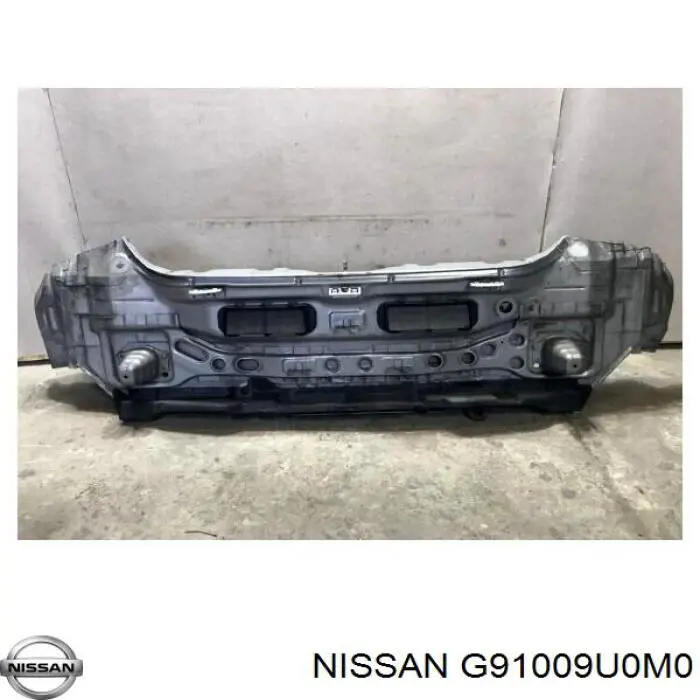 Панель багажного отсека задняя на Nissan Note E11