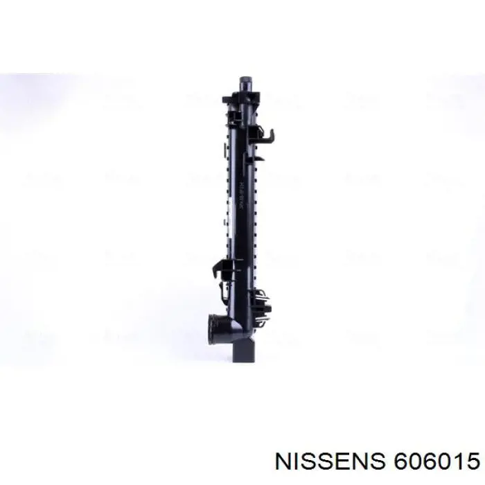 606015 Nissens radiador de esfriamento de motor