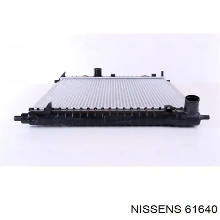 Радиатор охлаждения двигателя Nissens 61640 цена, от 157.62 USD