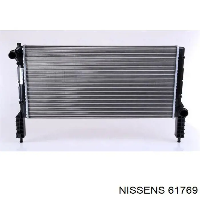 Радіатор охолодження двигуна 61769 Nissens