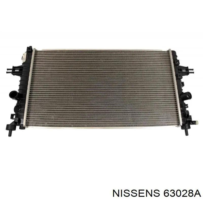 Радиатор охлаждения двигателя Nissens 63028A цена, от 66.04 USD