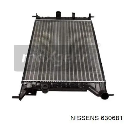 Радиатор охлаждения двигателя Nissens 630681 цена, от 52.16 USD
