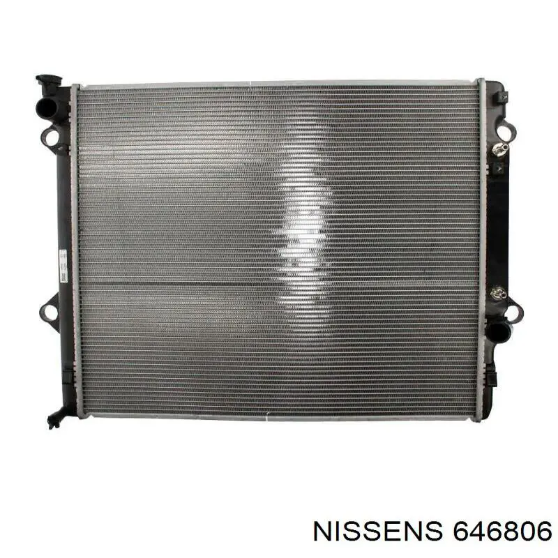 646806 Nissens радиатор
