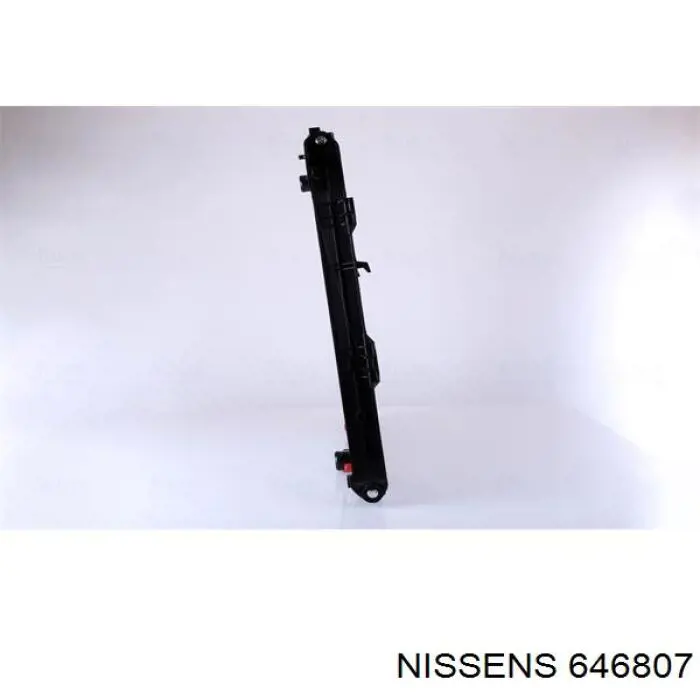 Radiador refrigeración del motor 646807 Nissens