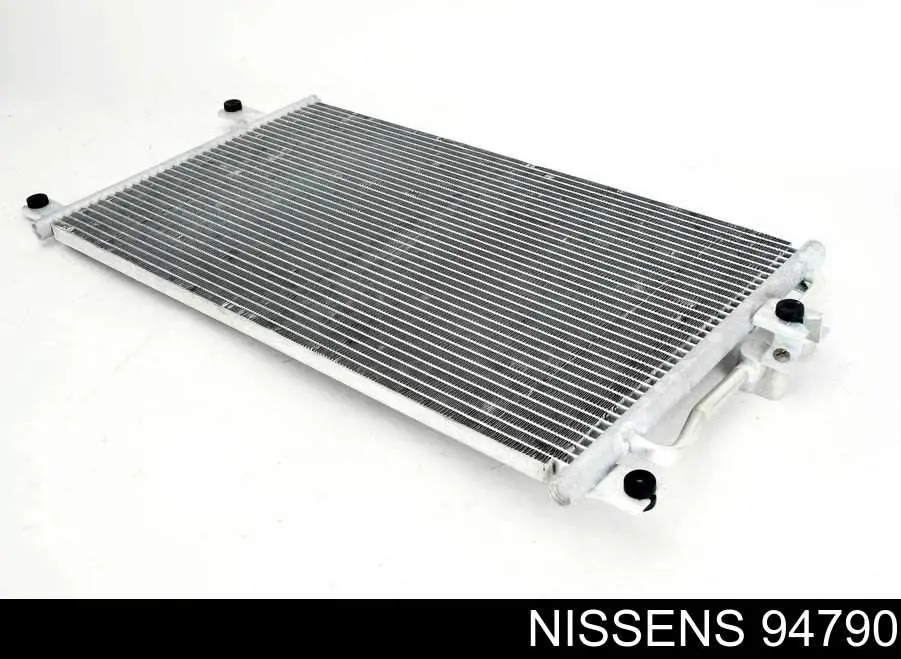 94790 Nissens радиатор кондиционера