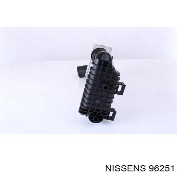 Интеркулер 96251 Nissens