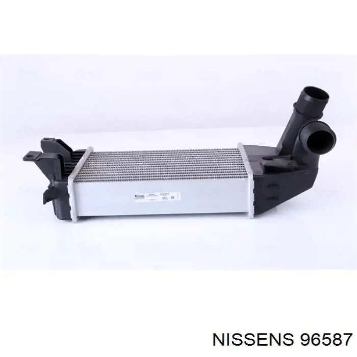 96587 Nissens интеркулер