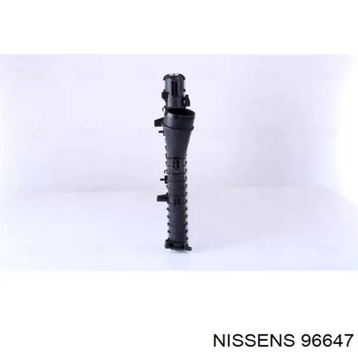 96647 Nissens интеркулер
