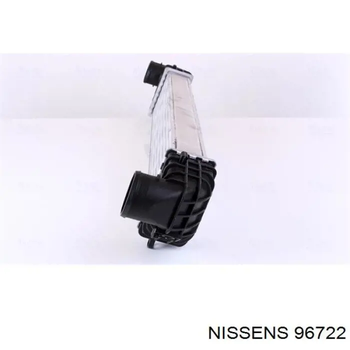 Интеркулер 96722 Nissens