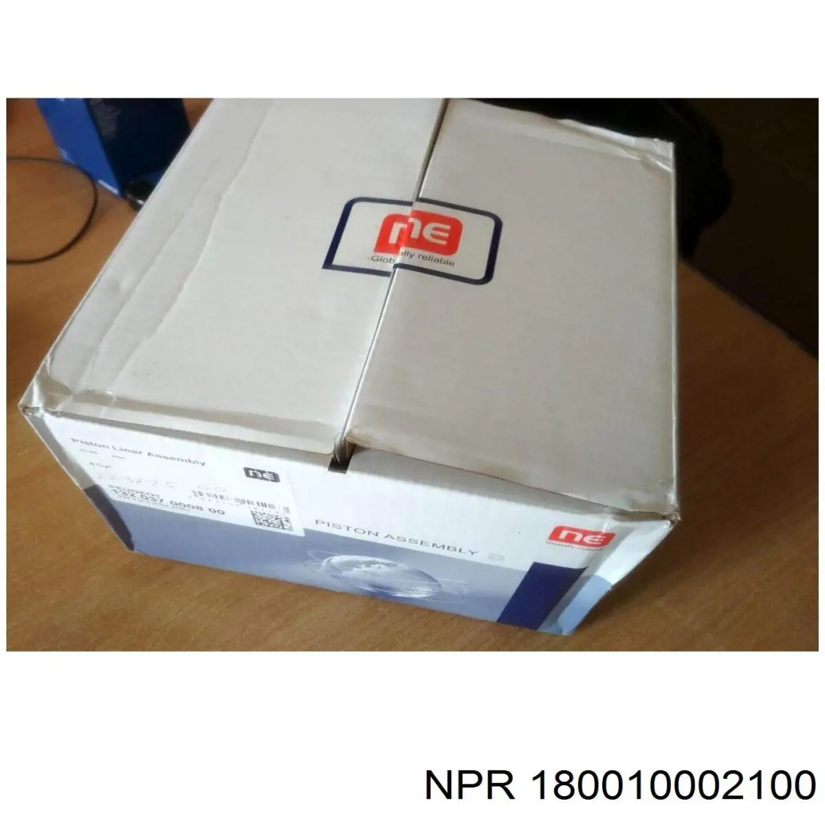 180010002100 NE/NPR Подшипник скольжения коленвала