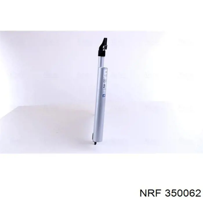 Радиатор кондиционера 350062 NRF
