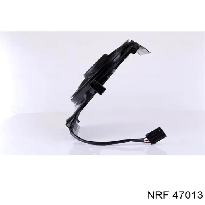 Диффузор радиатора охлаждения в сборе с крыльчаткой NRF 47013