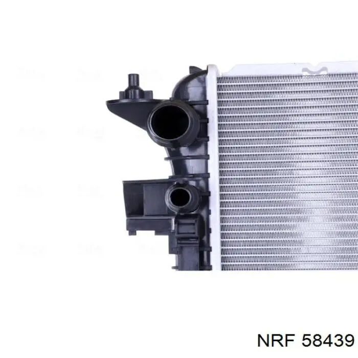 Радиатор охлаждения двигателя на Audi A8  4H_
