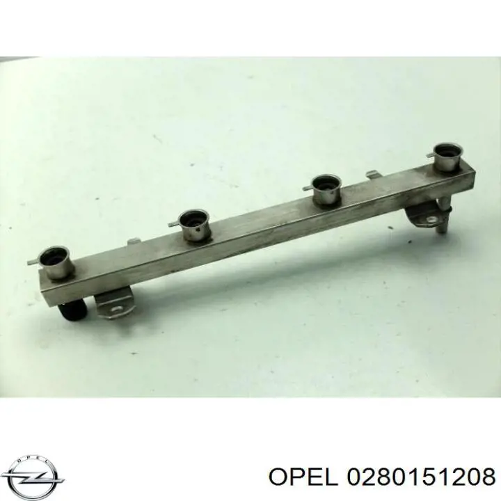 Распределитель топлива (рампа) 0280151208 Opel