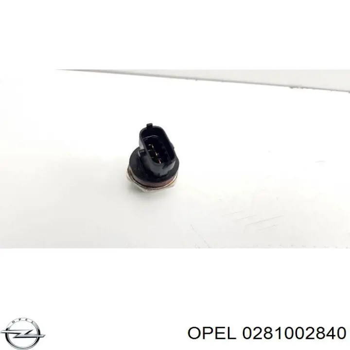 Купить 166386701R Renault (RVI) Датчик давления топлива