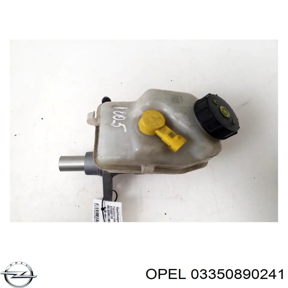 Главный тормозной цилиндр M630734 Dorman