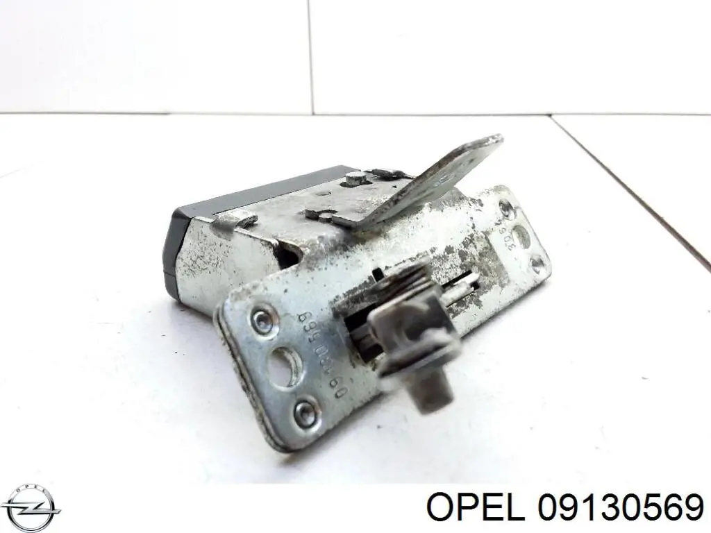 Купить 5134084 Opel Замок задней двери