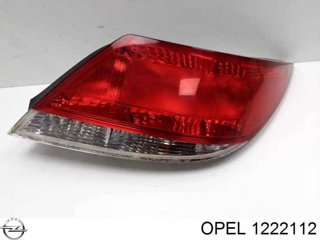 Правый стоп Opel 1222112