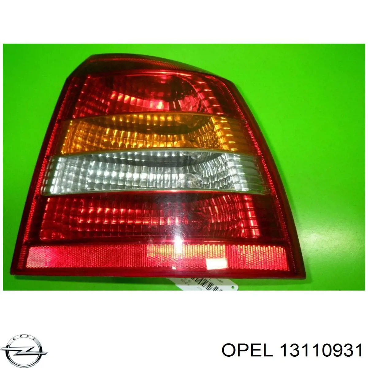 Фонарь задний правый 13110931 Opel