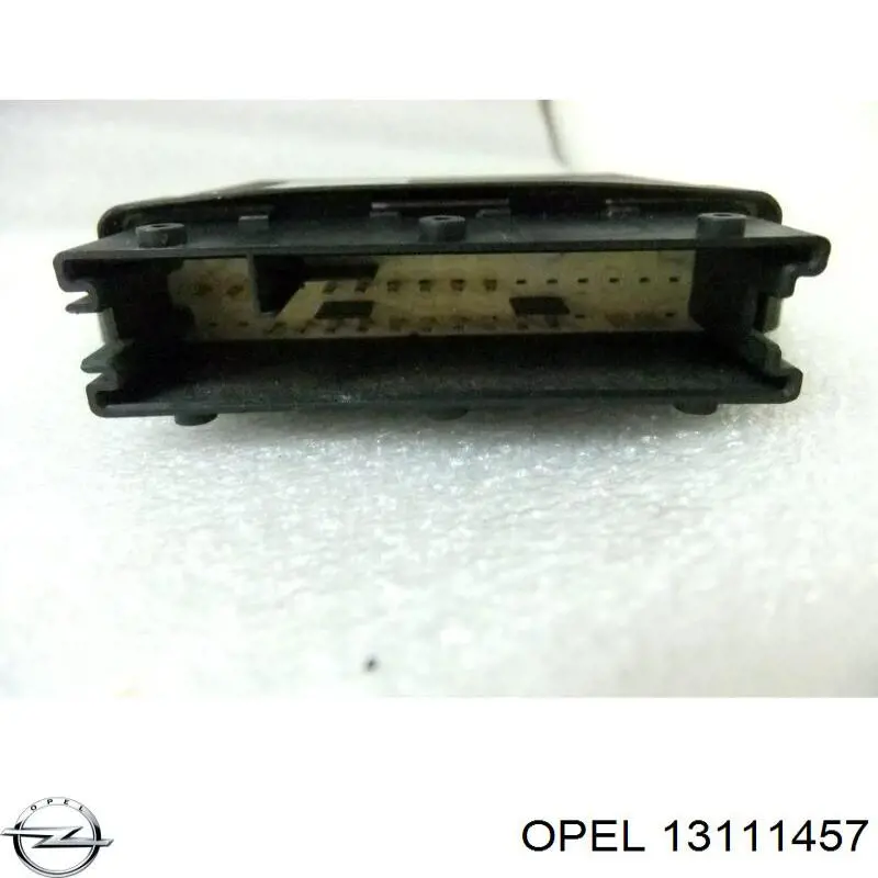 Блок управления центральным замком Opel 13111457 цена, от 8.49 USD
